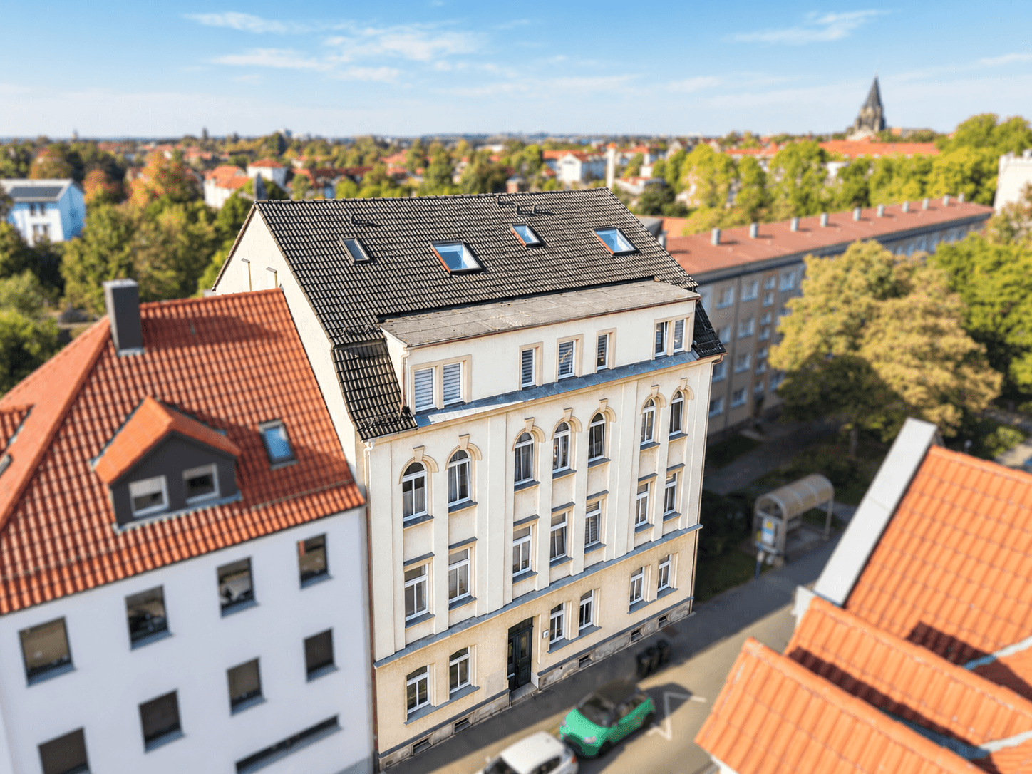 Außenansicht Straßenseite