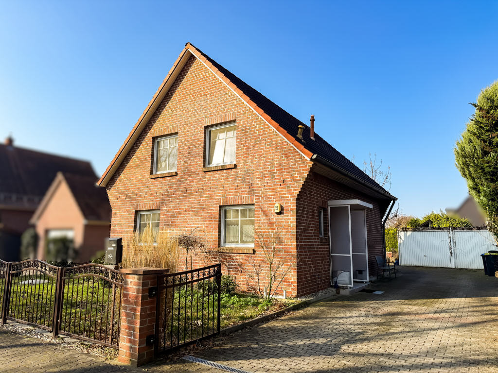 Wohlfühlcharakter – Modernes Einfamilienhaus in Frauenhain