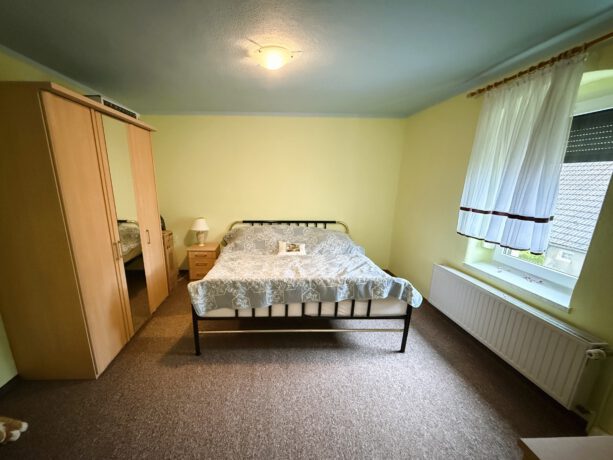 Schlafzimmer OG