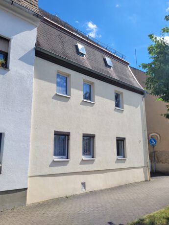 Vorderansicht_Straße