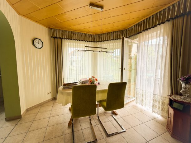 Essbereich mit Terrassenzugang